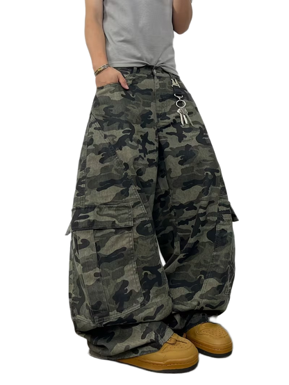 "CAMO" BAGGY CARGO JEANS