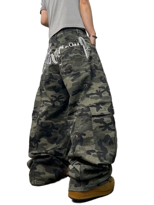"CAMO" BAGGY CARGO JEANS