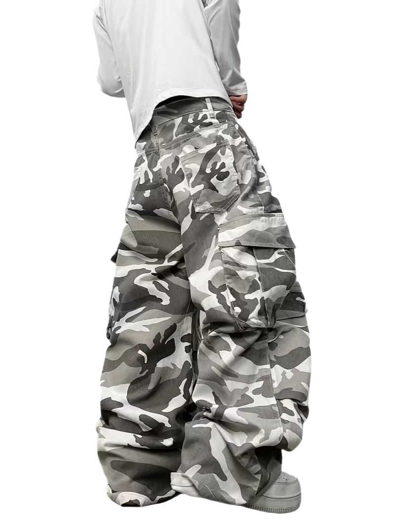 "ARCTIC CAMO" BAGGY CARGO JEANS