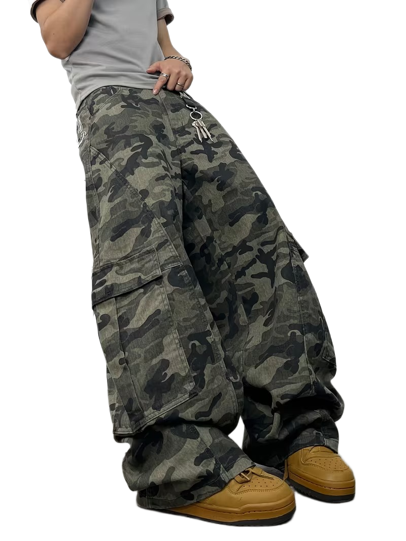 "CAMO" BAGGY CARGO JEANS